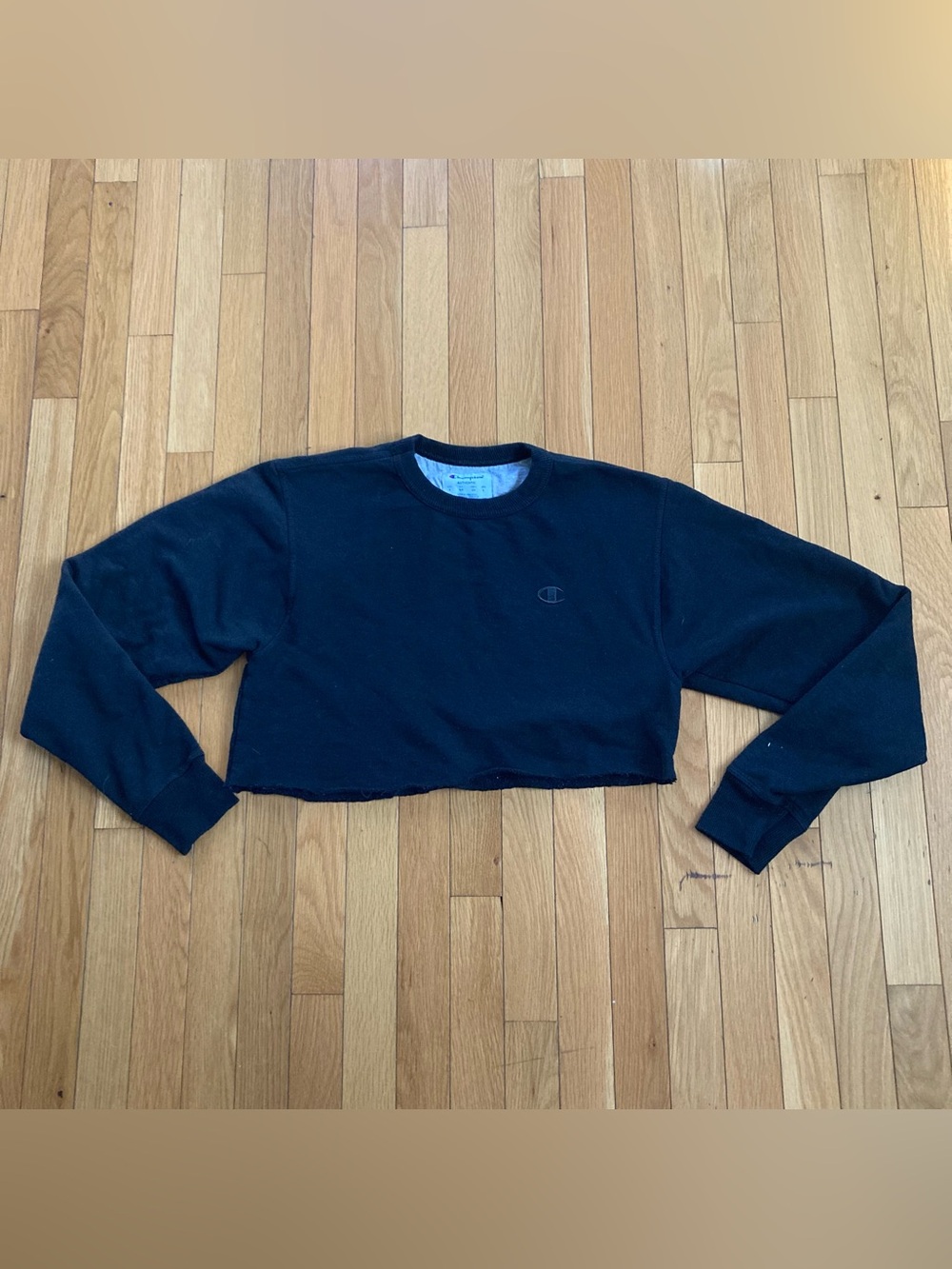 Champion Authentic Cropped Crewneck Sweatshirt Womens Small Navy Blue Raw Hem